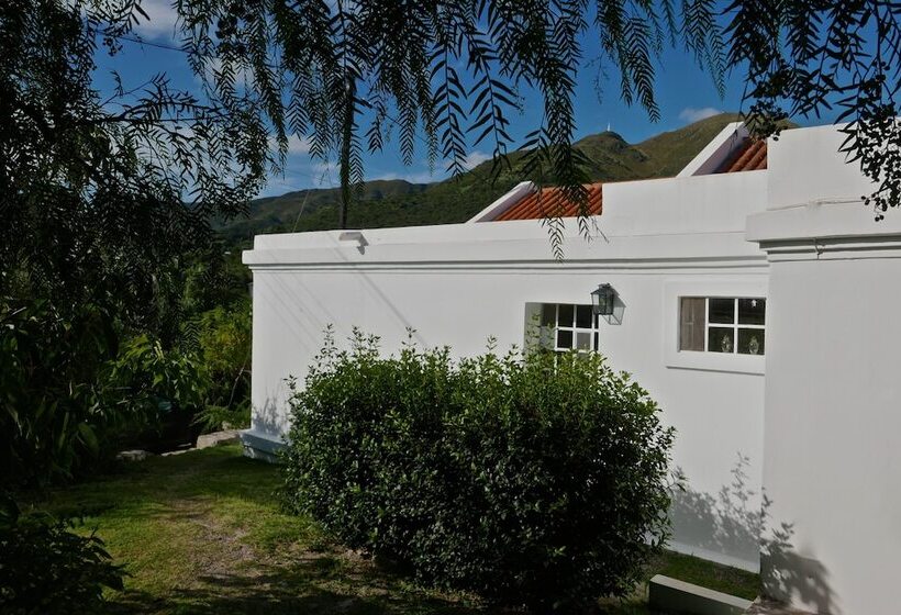 La Morada Hostal De Montaña