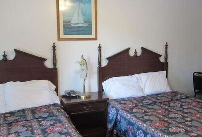 Lamplighter Motel   Clinton, Connecticut