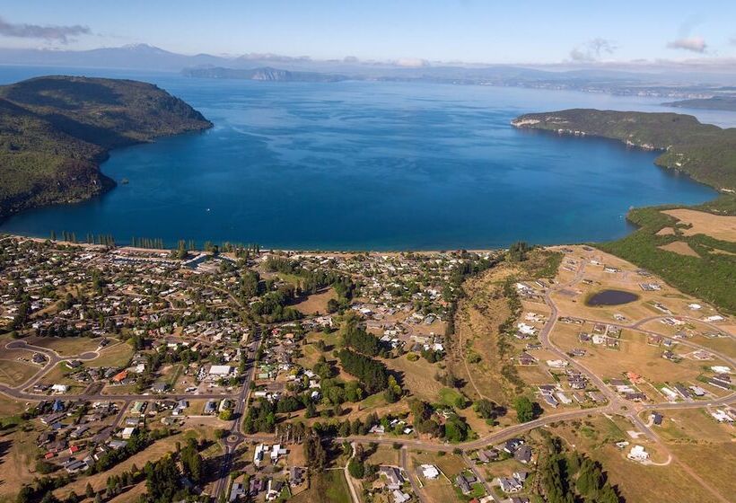 Lupin Lodge Bed And Breakfast