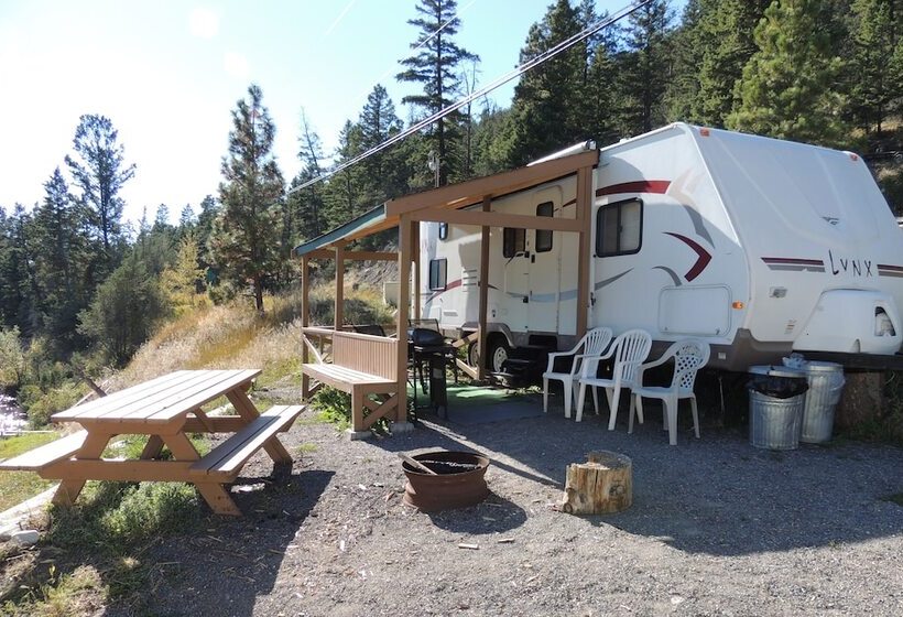 Marigold Fishing Resort