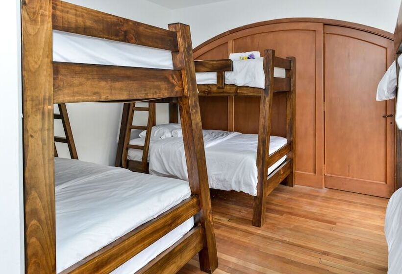 Mi Llave Hostels Bogota