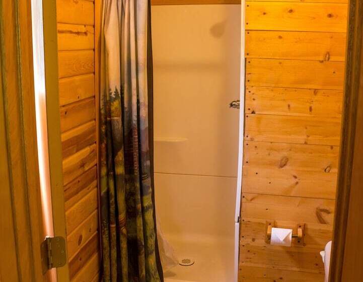 Midnight Sun Log Cabins