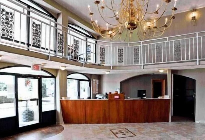 فندق على الطريق Americana Inn