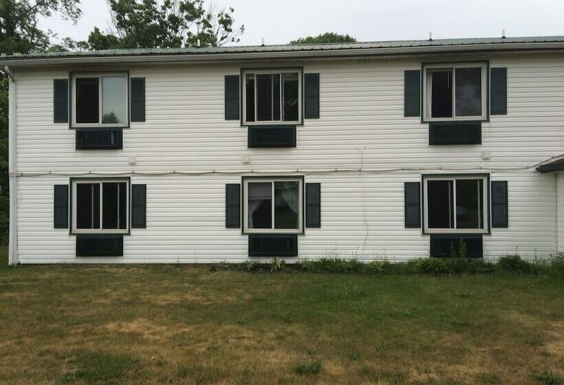 汽车旅馆  Chaffee Lodge