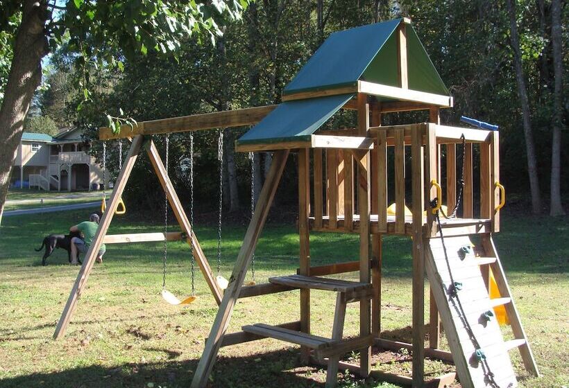 Мотель Chatuge Mountain Inn