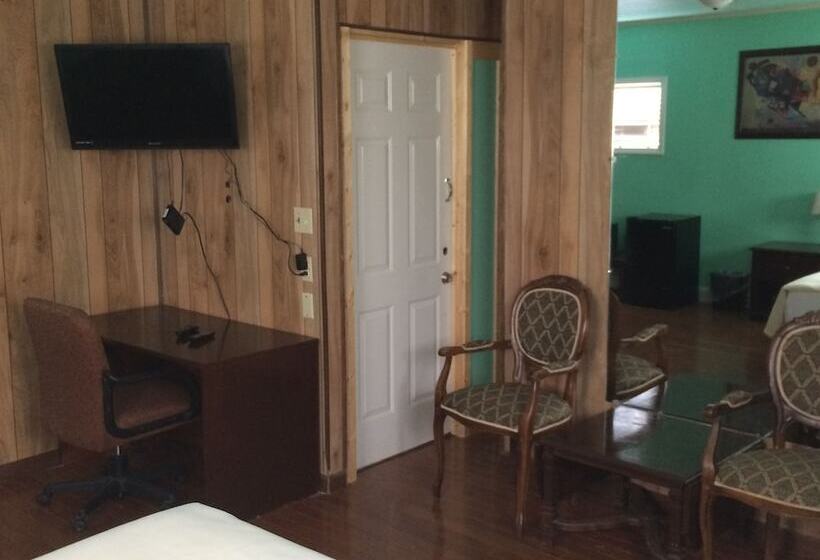 فندق على الطريق Dixie Plaza