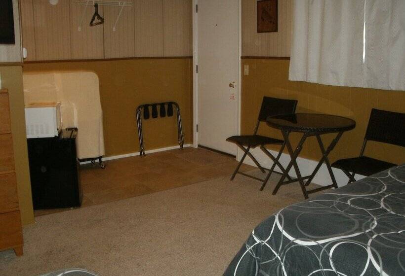 모텔 Harbor Beach Inn