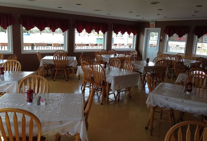 فندق على الطريق Kow S Inn