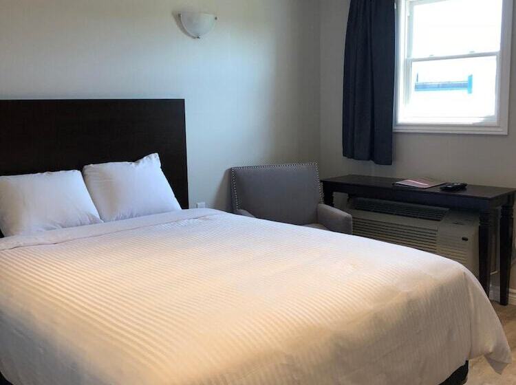 فندق على الطريق Kow S Inn