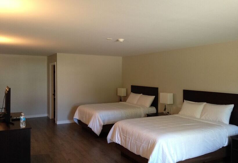 فندق على الطريق Kow S Inn