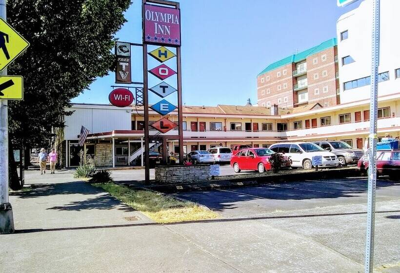 فندق على الطريق Olympia Inn