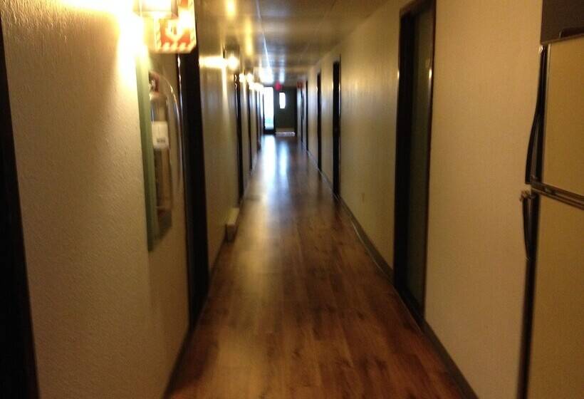 فندق على الطريق Relais Lac Caché