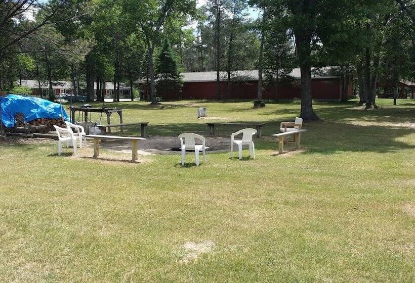 Мотель River Country Motor Lodge