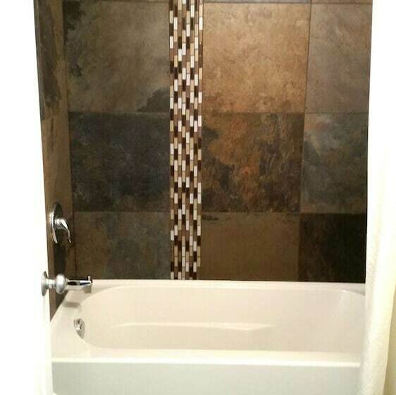 فندق على الطريق Side Trax Inn