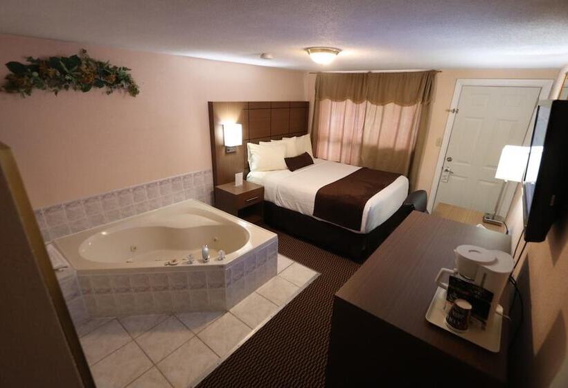 فندق على الطريق The Campbellford River Inn