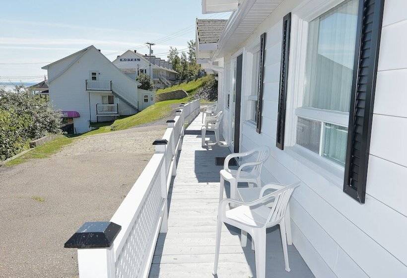 Motels Chalets Flots Bleus