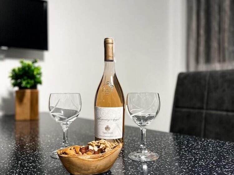 Nj Apartments   Deluxe Edition