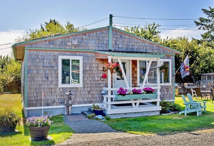 Ocean Spray Beach Resort