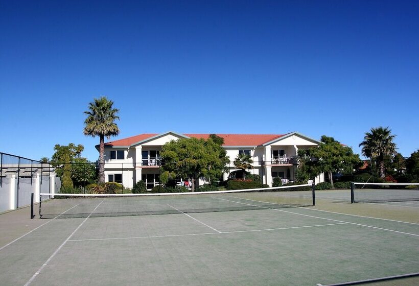 Pacific Palms Resort