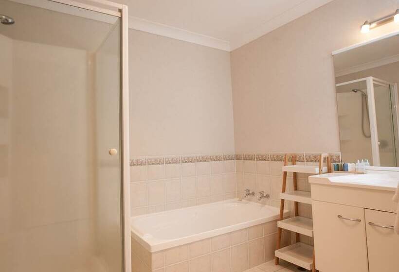 Pacific Palms Resort