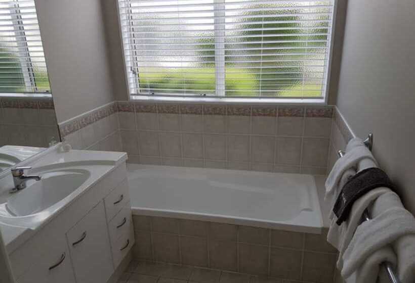 Pacific Palms Resort