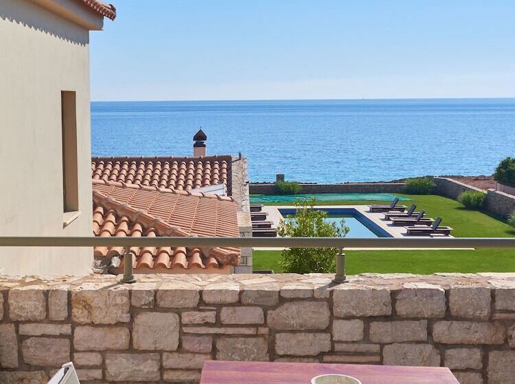 펜션 Callisto Seaside Homes & Suites