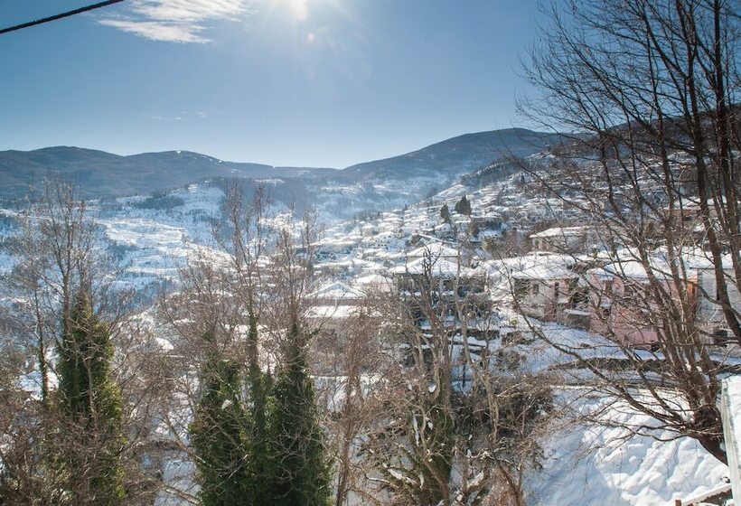 پانسیون Christofer S Rooms