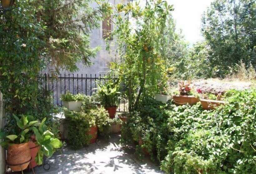 펜션 Christofer S Rooms