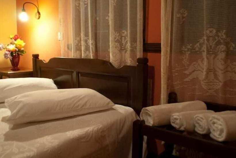 펜션 Christofer S Rooms