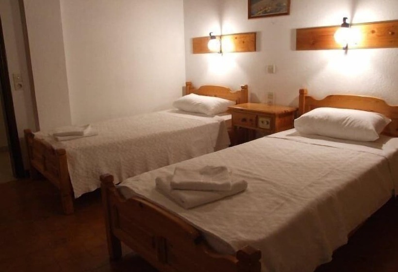 펜션 Christofer S Rooms