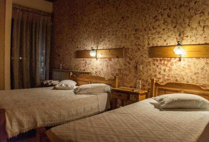 پانسیون Christofer S Rooms