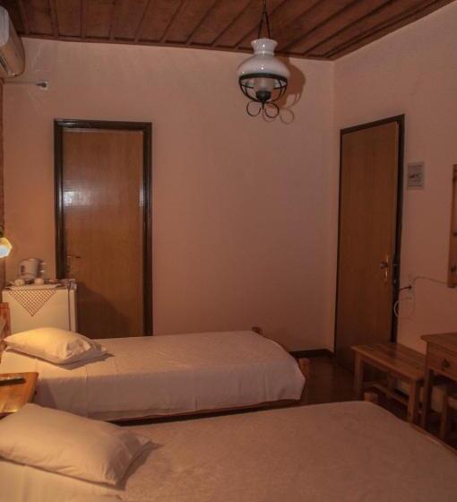 펜션 Christofer S Rooms