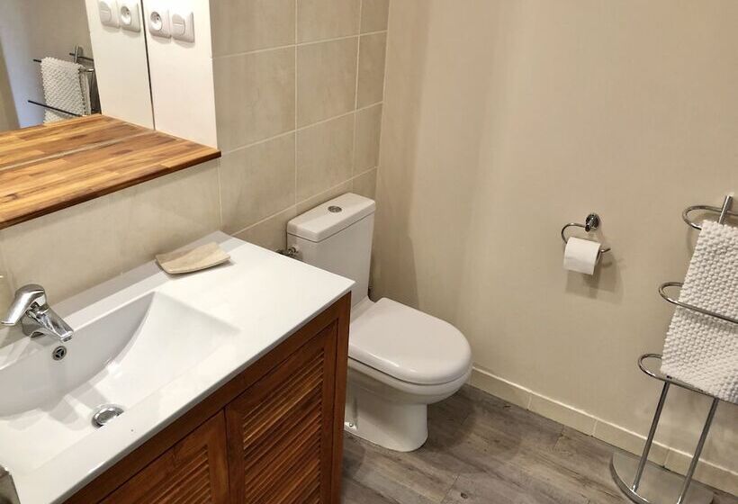 펜션 Château De La Celle Guenand