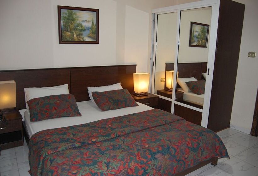 پانسیون Daraghmeh Hotel Apartments   Wadi Saqra