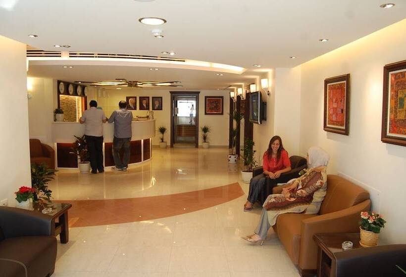 پانسیون Daraghmeh Hotel Apartments   Wadi Saqra