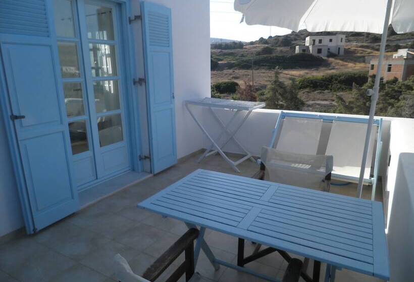 ペンション Kavalieros Studios