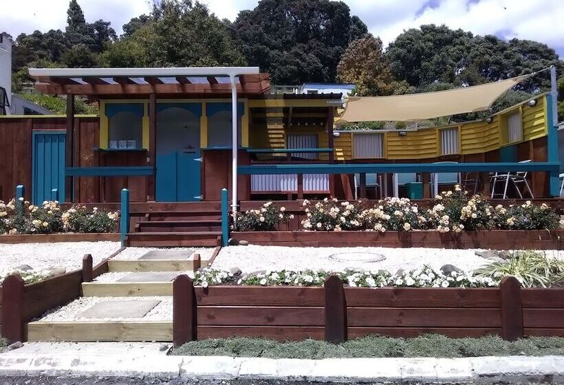 פנסיון La Casa Te Puru Lodge