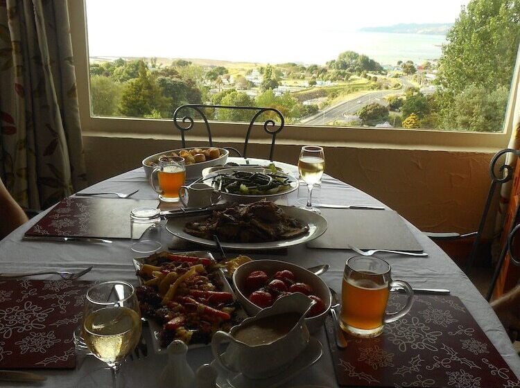 פנסיון La Casa Te Puru Lodge