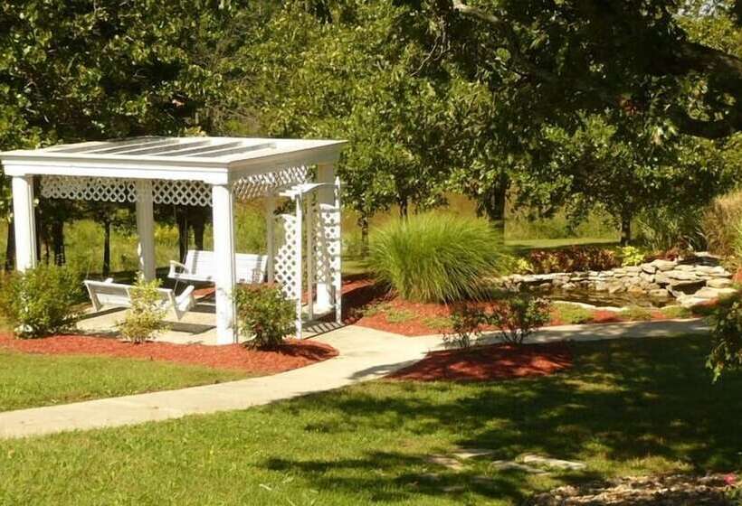 بنسيون Lafayette Grand Manor