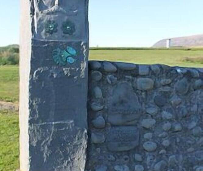 پانسیون Lónkot Rural Resort