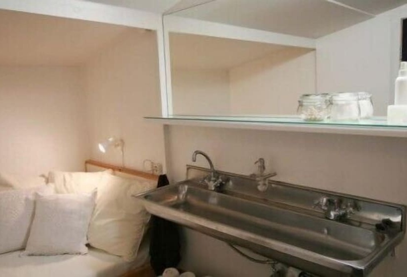 پانسیون Lónkot Rural Resort