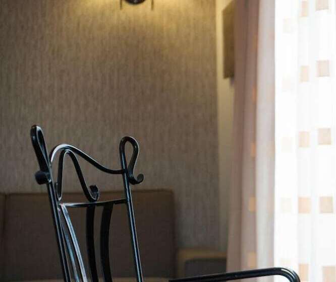 膳宿费 Polys Guest House