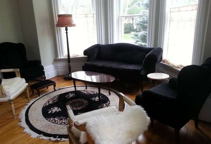 펜션 The Dufton House