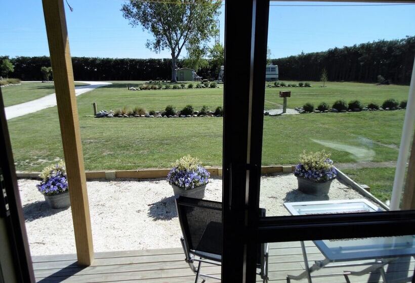 リゾートホテル Glenavys Waitaki River Motor Camp