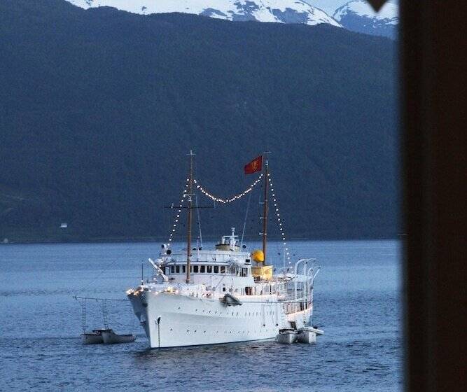 Rosendal Turisthotell