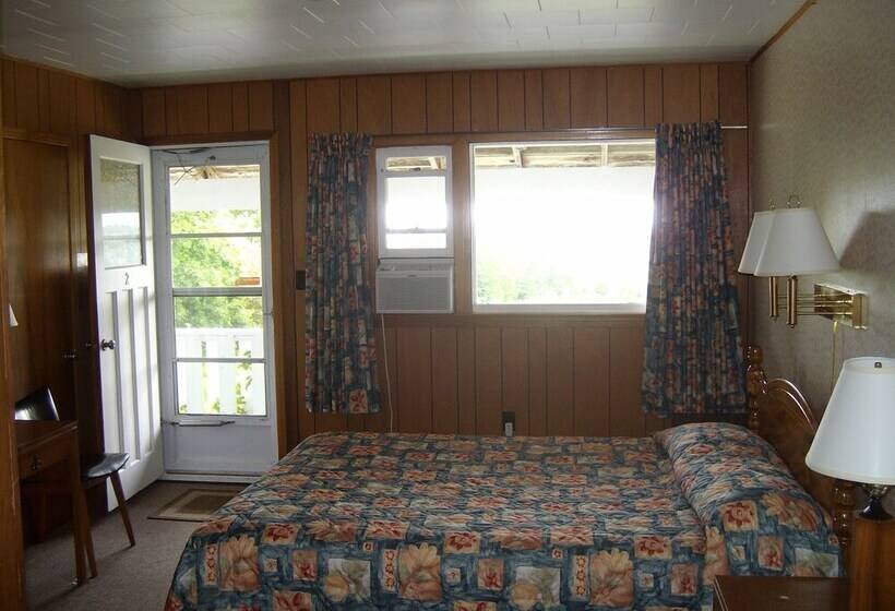 Singing Sands Inn Motel