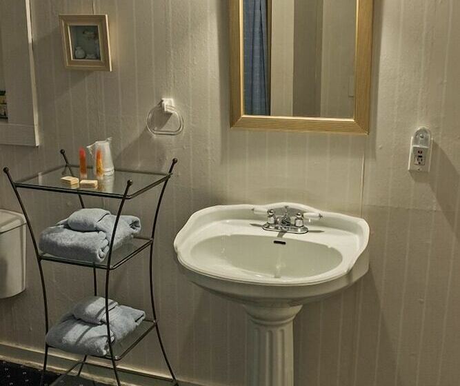 Sylvan Falls Mill B&b