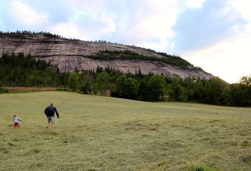 Telemark Camping & Inn   Eldhuset Cabin