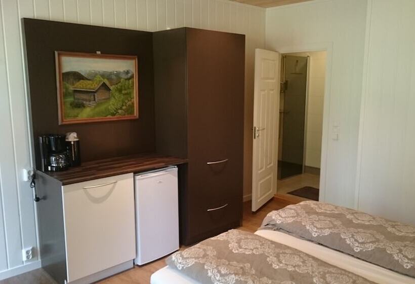 Telemark Motel And Apartment