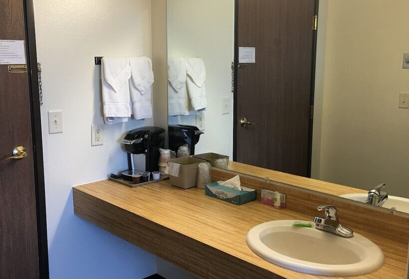 The Galley Hotel Bar And Grill